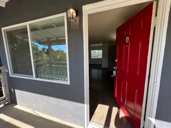 (undisclosed Address), Escondido, CA 92025