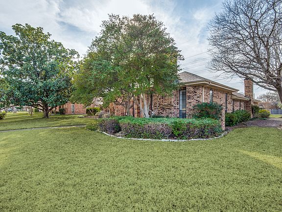 16727-dundrennan-ln-dallas-tx-2-High-Res-2.jpg