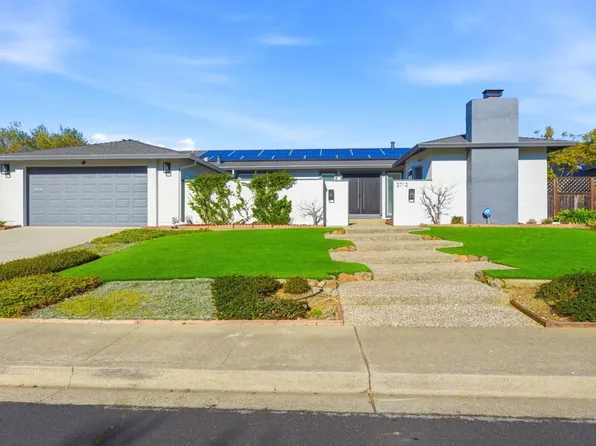 2712 Hallmark Dr, Belmont, CA 94002