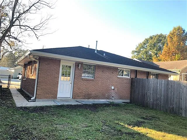 2 bed, 1.0 bath, 850 sqft, $1,400 — Photo 4