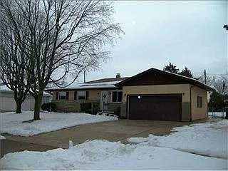 1034 Garden Rd photo 1