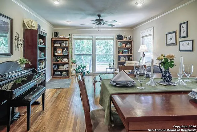 3 bed, 1096 sqft, $1,795 — Photo 3
