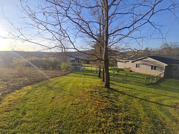 3rd image of 771 Billy Brown Rd