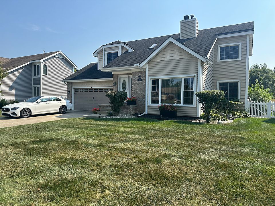 1st image of 27473 Oakley St