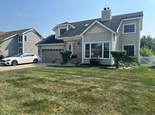 27473 Oakley St, Livonia, MI 48154