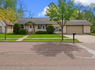 203 9th Ave S, Onalaska, WI 54650