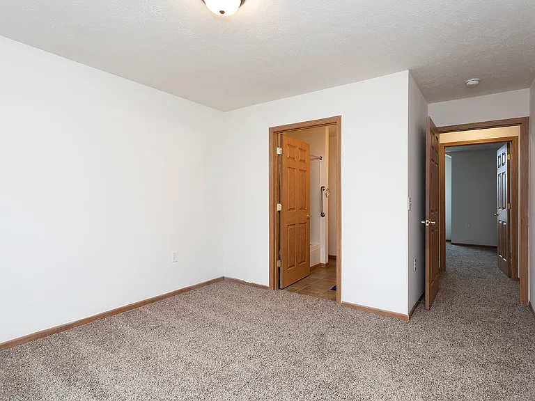 6352 Buoy Ln — Photo 17