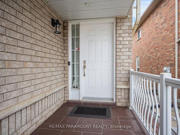 3rd image of 79 Porchlight Rd