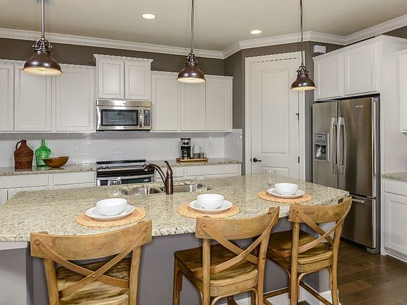 Model Representation Kitchen with center island