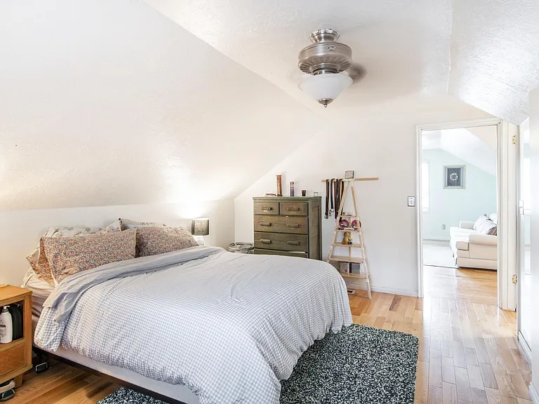 1121 S Denver St — Photo 10