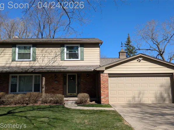 4284 Cherrywood Dr, Troy, MI 48098