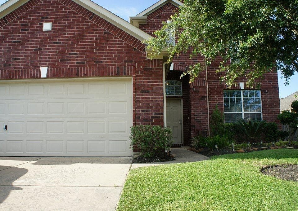 1st image of 4609 Meridian Park Dr