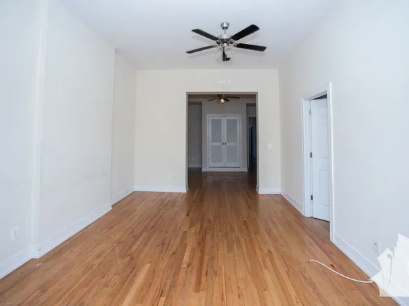 3358 N Sheffield Ave, Chicago, IL