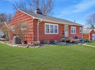 92 W Hiram St, Barberton, OH 44203