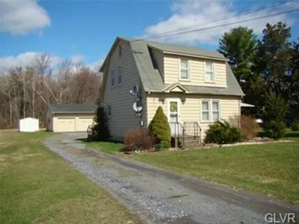 248 W Moorestown Rd, Wind Gap, PA 18091
