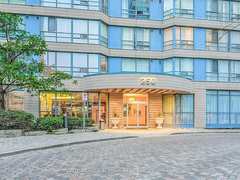 250 Webb Dr #104 — Photo 2