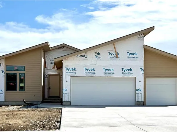 8413 NW 90th Ter, Kansas City, MO 64138