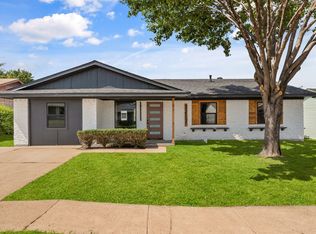 3727 Pacesetter Dr, Dallas, TX 75241