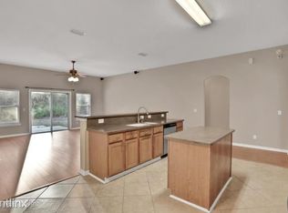 9294R Hawks Point Dr, Jacksonville, FL 32222
