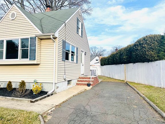 Side view - long driveway
