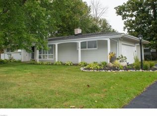 5331 Chickadee Ln, Lyndhurst, OH 44124