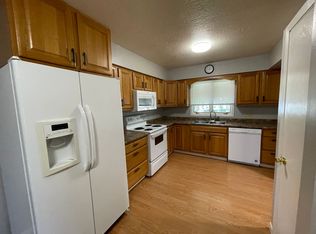 12 Spruce Ave, Mccook Lake, SD 57049