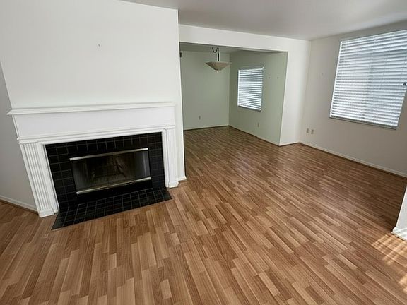 4th image of 535 Pierce Street #1216