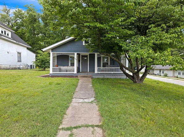 1343 N Rogers Avenue, Springfield, MO 65802
