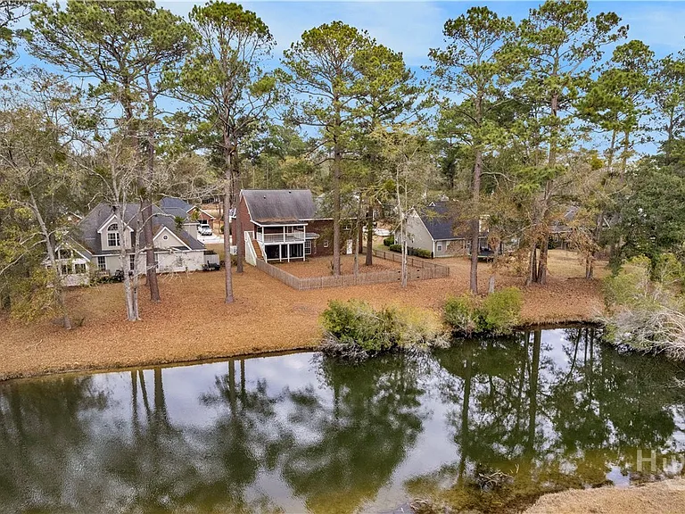 102 Egrets Way Ln — Photo 11