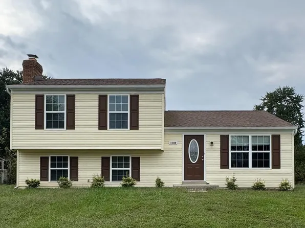 1180 Bannister Cir, Waldorf, MD 20602