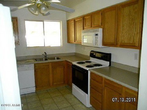 1st image of 10810 N 110th Dr
