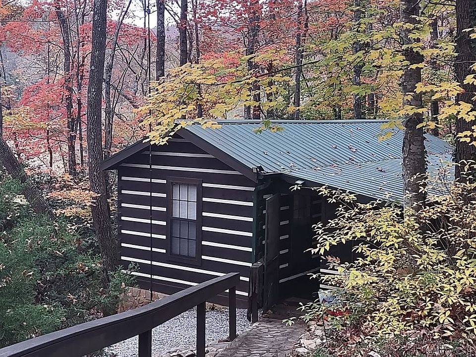 1st image of 196 Van Winkle Ln