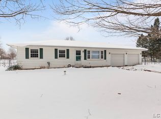 5143 Osburn Dr, Tecumseh, MI 49286