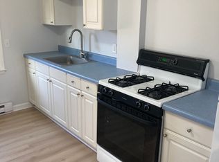 10 Regency Dr #10B, Sagamore, MA 02561