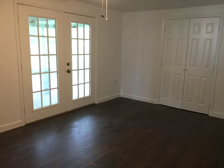 4311 Gram Ln — Photo 7