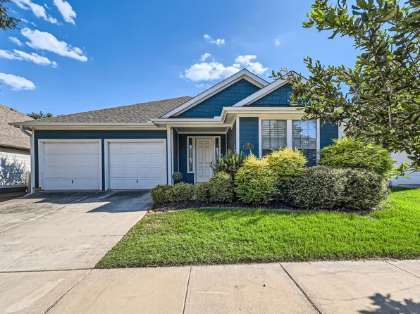 1512 Augusta Dr, Aubrey, TX 76227