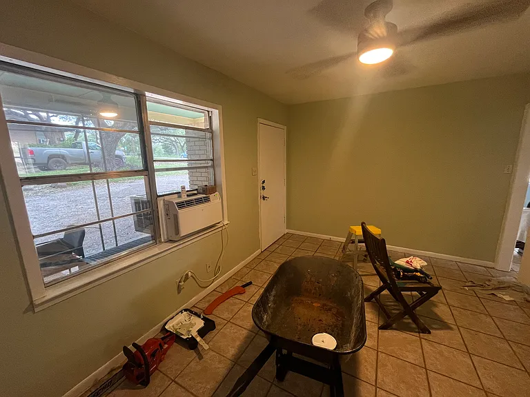 1607 Lightsey Rd #A — Photo 6
