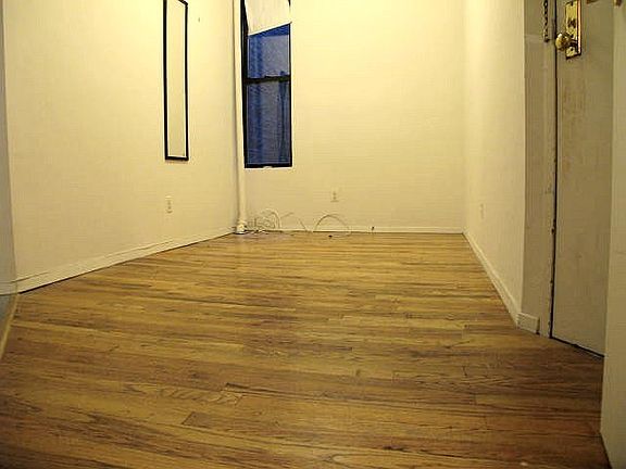 2nd image of 172 E 85th St APT 10