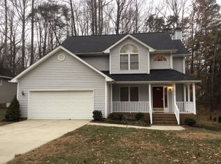 6413 Ivystone Dr, Jamestown, NC 27282