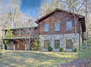 1896 Pack Crk, Blue Ridge, GA 30513