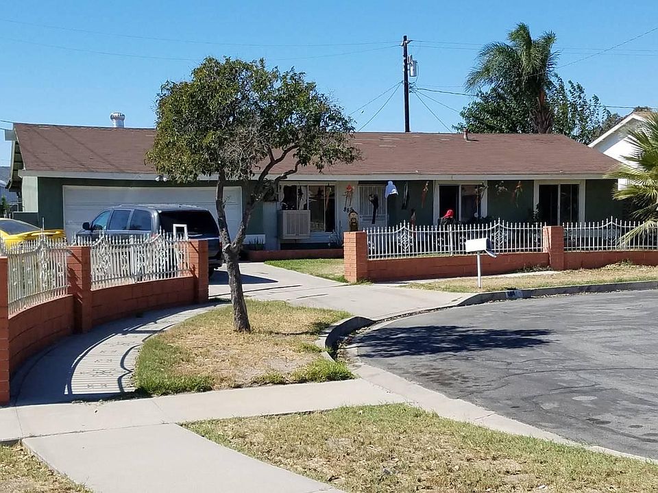 1st image of 888 S Ironwood Ave