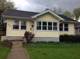 4022 Plainview Dr, Des Moines, IA 50311