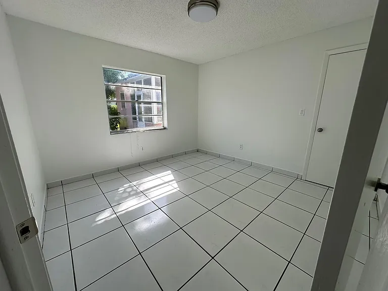 1705 Adams St #1705 — Photo 17