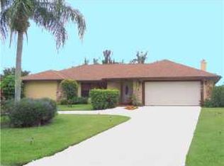 681 Whippoorwill Trl, West Palm Beach, FL 33411