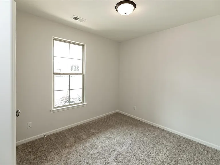 125 Dogwood Spring Dr — Photo 11
