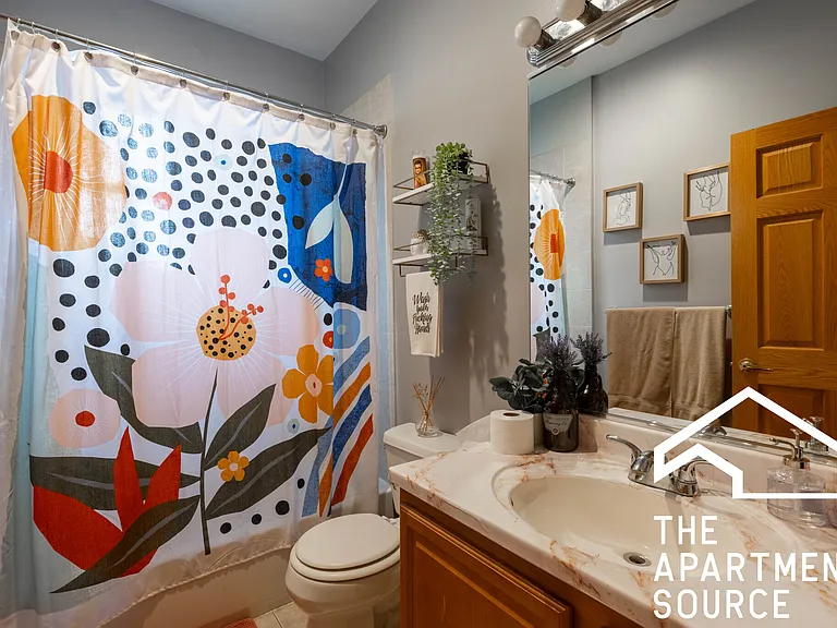 905 W Belmont Ave #3R — Photo 8