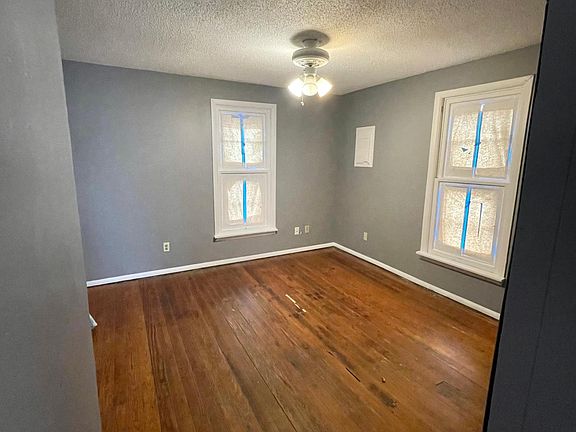 2nd image of 510 Kiowa St #1