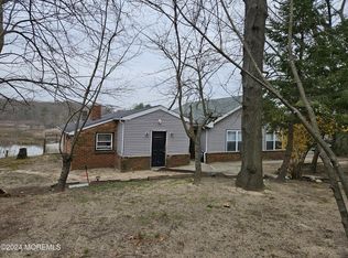 66 Mercer St, Hazlet Township, NJ