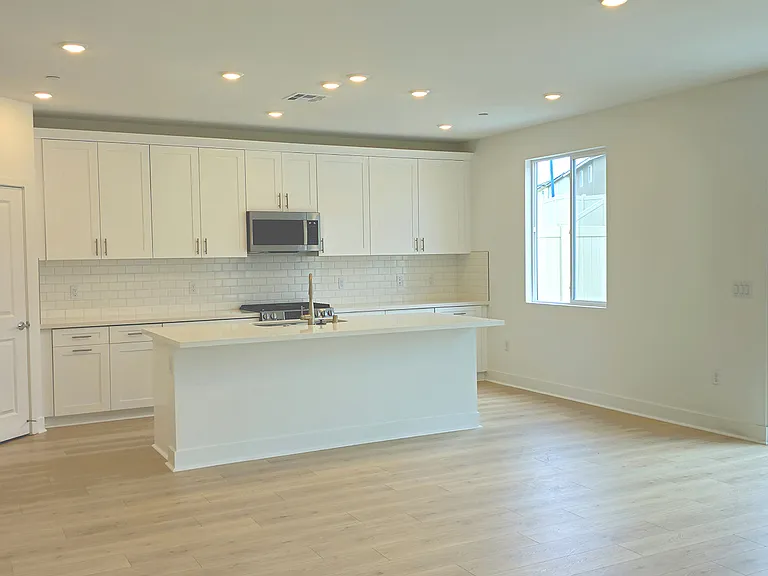 33256 Rusty Ct — Photo 6