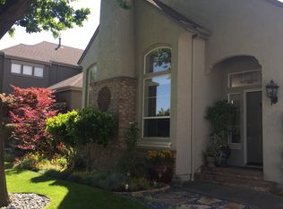 2072 Falcon Ridge Dr, Petaluma, CA 94954